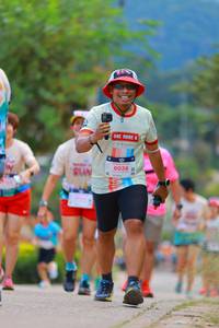 BIB: 8038
                            <button type="button" onclick="openModal(18878901)" class="btn btn-primary btn-sm float-right btn-popup" data-toggle="modal" data-target=".modal-high-quality">
                        <i class="fas fa-shopping-cart"></i> Add to Cart
                    </button>
                                            <button type="button" onclick="isThisMe(18878901, true)" class="btn btn-success btn-sm float-right btn-popup btn-isme hidden" data-toggle="tooltip" data-placement="bottom" title="นี่คือรูปของคุณใช่ไหม คลิกที่นี่เพื่อเอาเข้าอัลบั้ม">
                        <i class="fas fa-plus"></i> Add to album
                    </button>
                    <button type="button" onclick="isThisMe(18878901, false)" class="btn btn-warning btn-sm float-right btn-popup btn-isnotme hidden">
                        <i class="fas fa-ban"></i> Remove from album
                    </button>